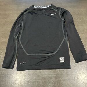 Nike Pro Combat Black Performance Top, compression long sleeve kids lightweight